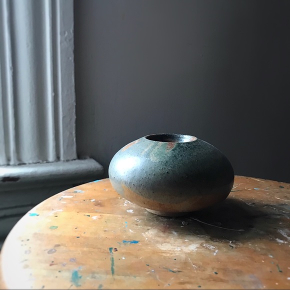 Handmade Pottery Vase - Picture 2 of 8